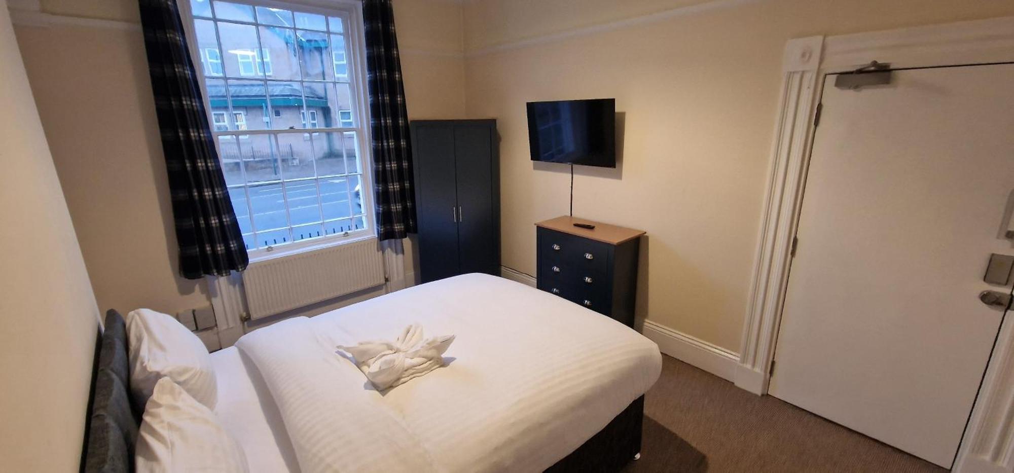 Self Check In Rooms Central Wakefield Exterior photo